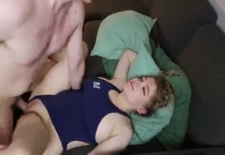 Люблю трахать свою пышную соседку Дашу с Донецка